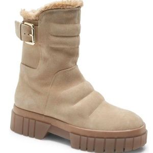 NWOB Free People Fable Faux Fur Lined Boots Womens Size 8 Sand Suede Platform